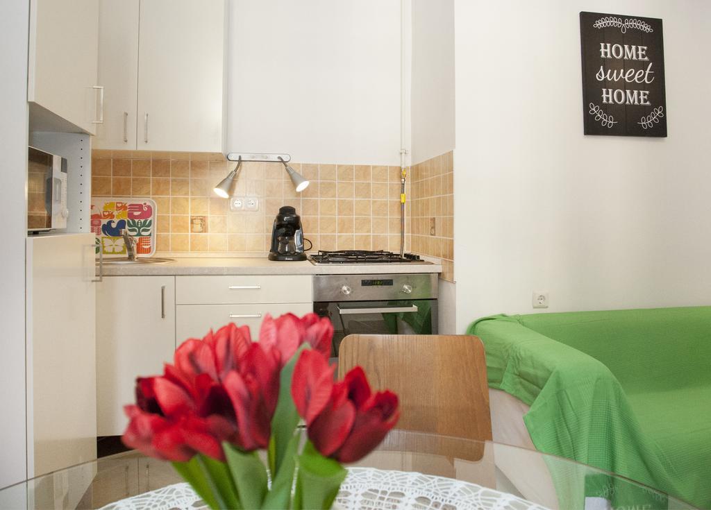Апартаменти Carolyn Apartman In The Old City Будапешт Екстер'єр фото